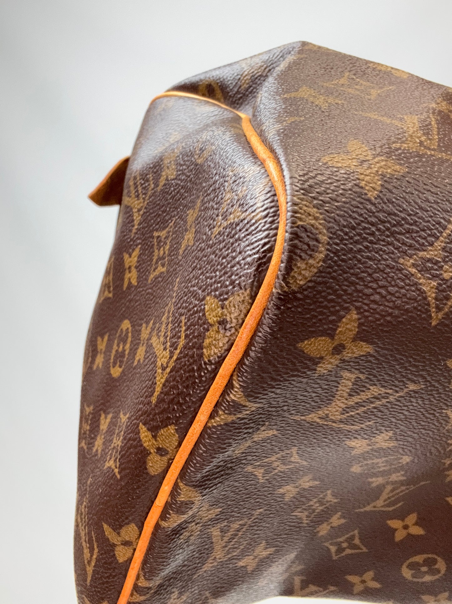 LOUIS VUITTON Monogram Canvas Speedy 30 front left bottom corner