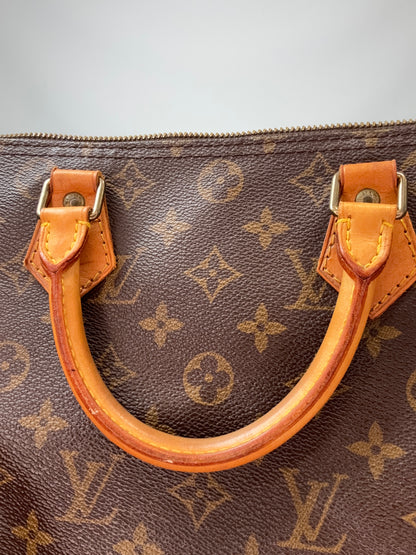 LOUIS VUITTON Monogram Canvas Speedy 30 interior of front top handle