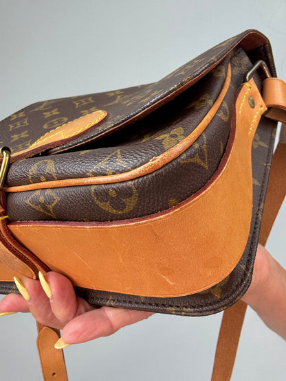 Louis Vuitton Monogram Canvas Cartouchière MM front right side bottom corner