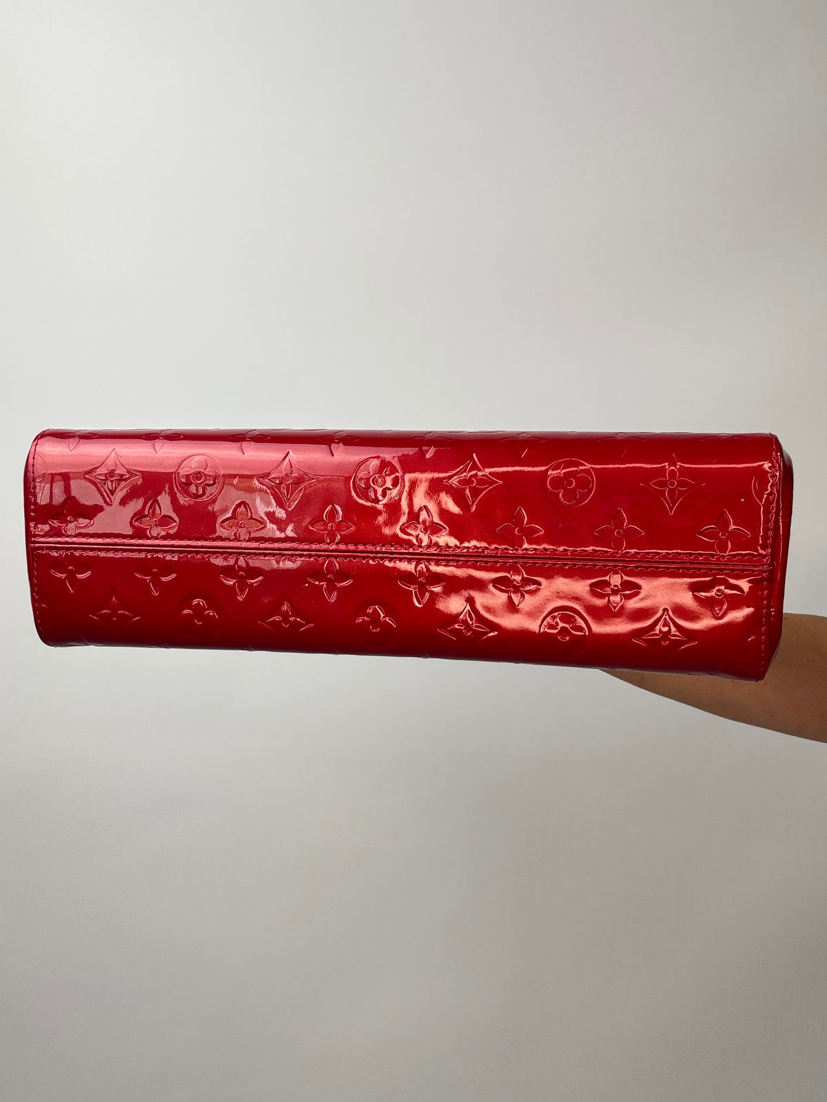 Louis Vuitton Red Monogram Vernis Roxbury Drive Bag bottom of bag
