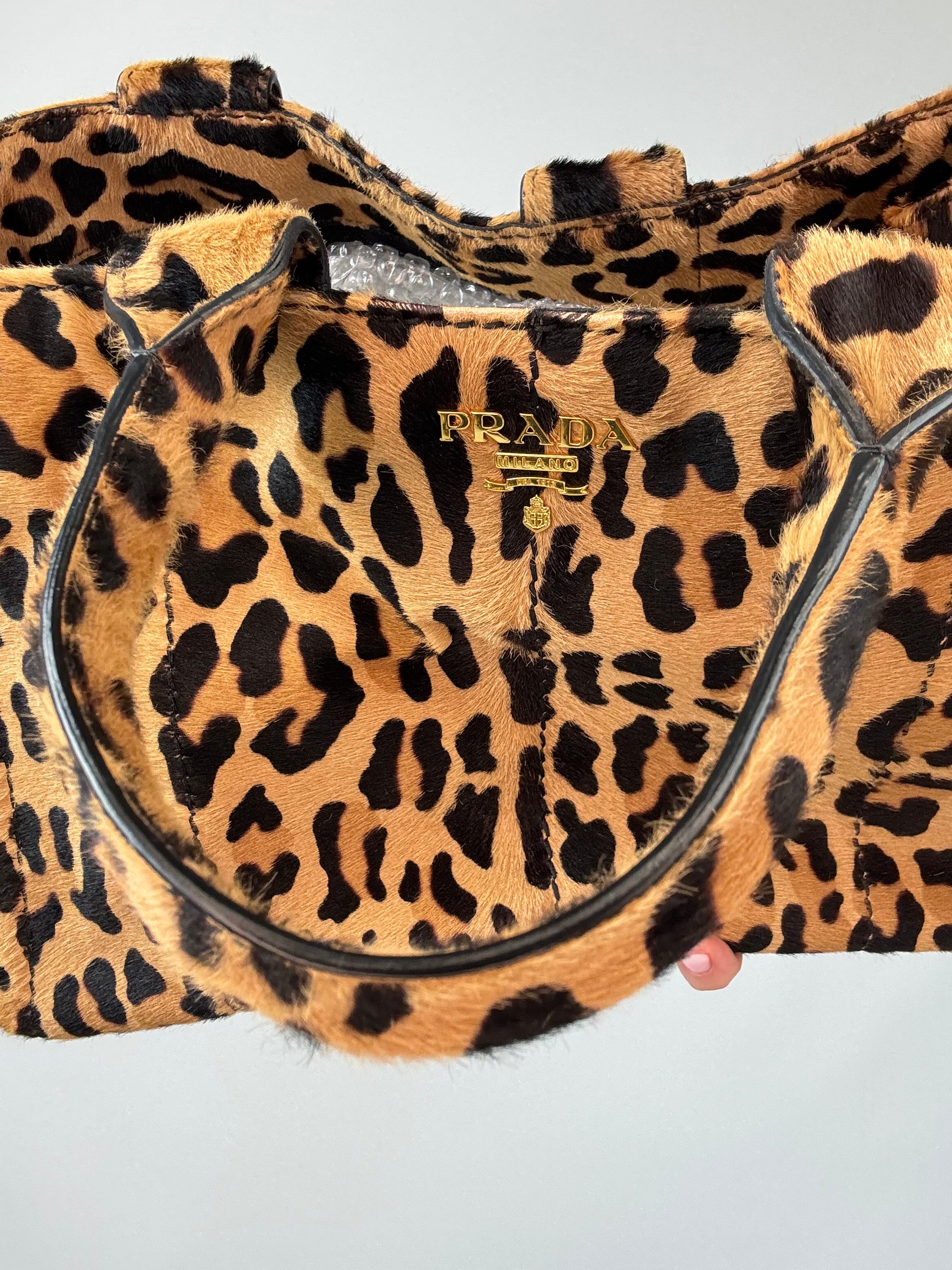 Prada Cavallino Leopard Tote - Vintage interior of front top handle