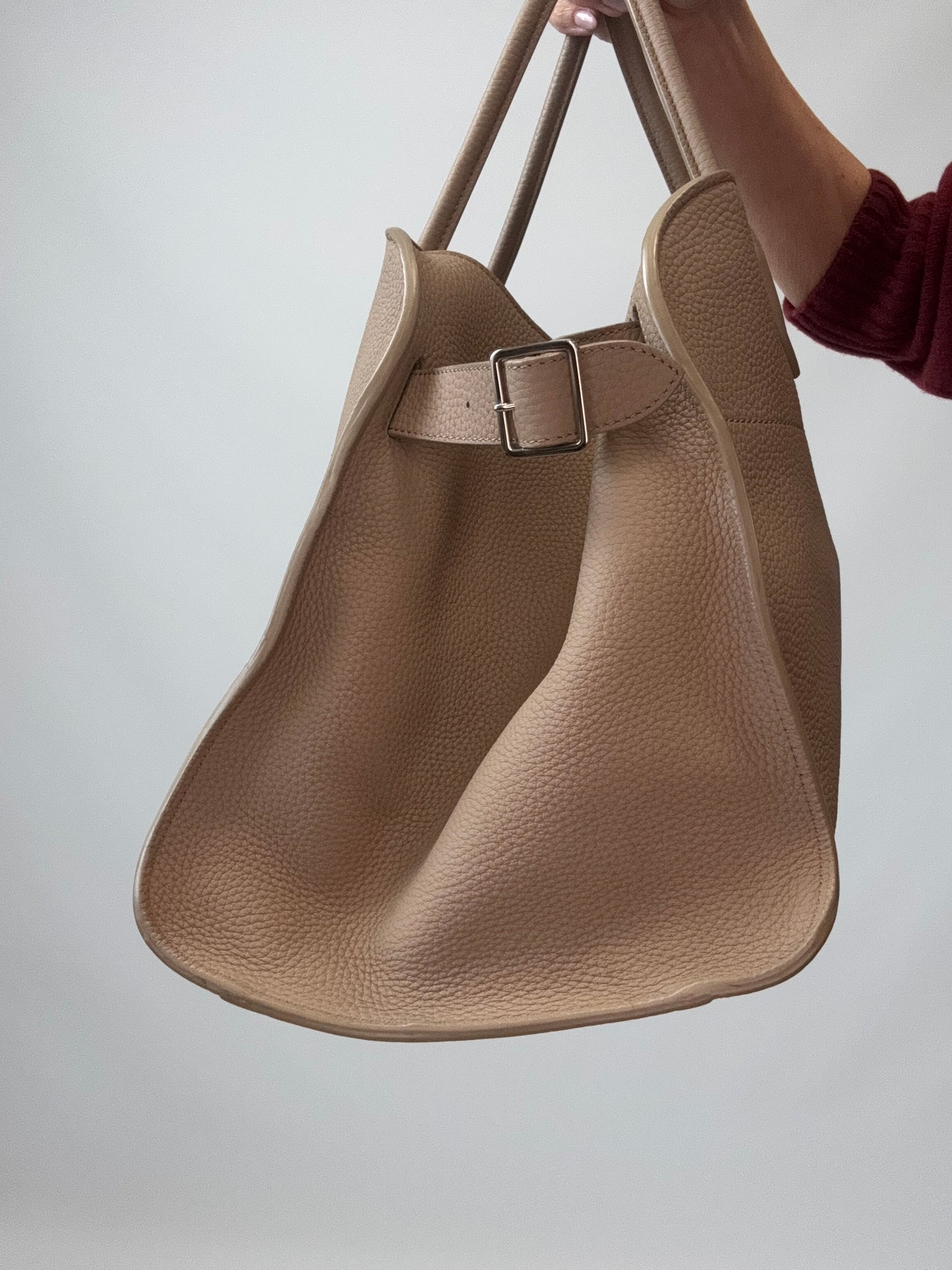 The Row Soft Margaux 15 Bag Beige right side